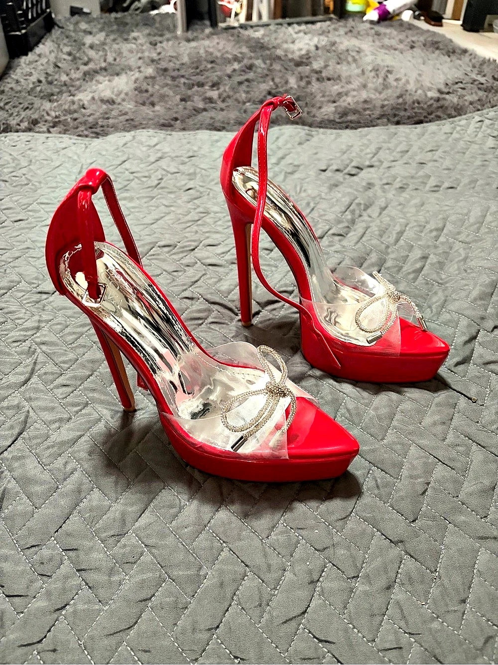 Lady Go Diva Corbin Red Strappy Platform Heels US 6